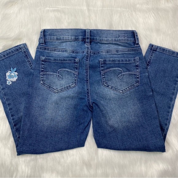Justice Flower Apliquรฉ Embellished Blue Jeans 
Size 12 - Picture 6 of 14